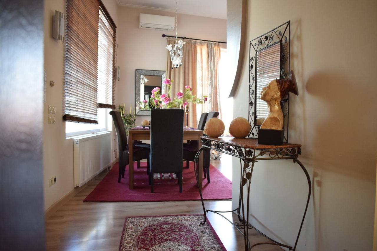 Apartmán Five Stars In Trikala Exteriér fotografie